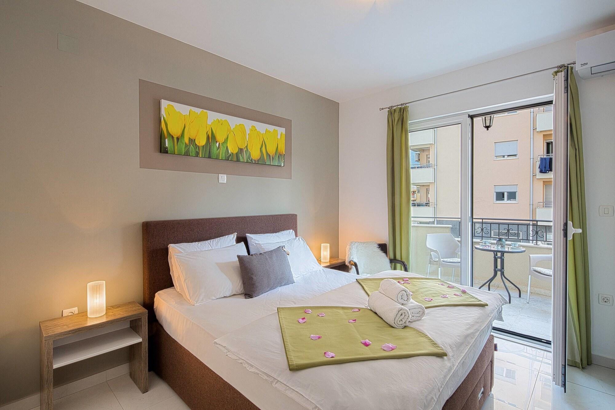 Le Marc Guest House Budva Exterior photo