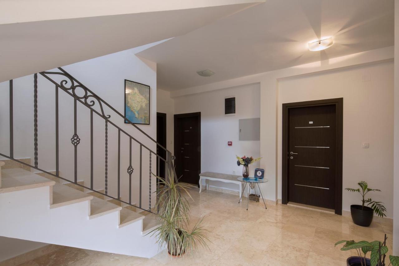 Le Marc Guest House Budva Exterior photo