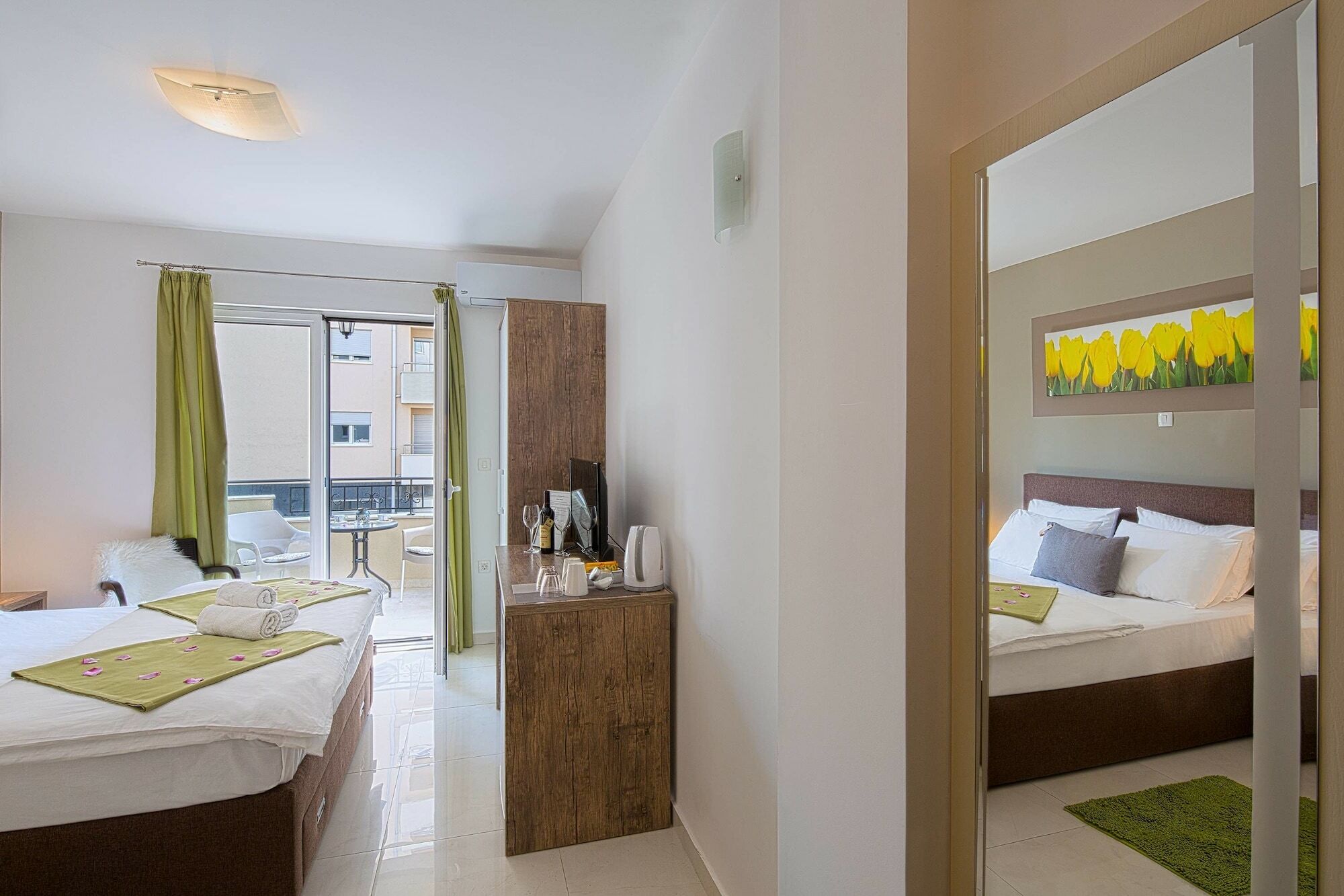 Le Marc Guest House Budva Exterior photo