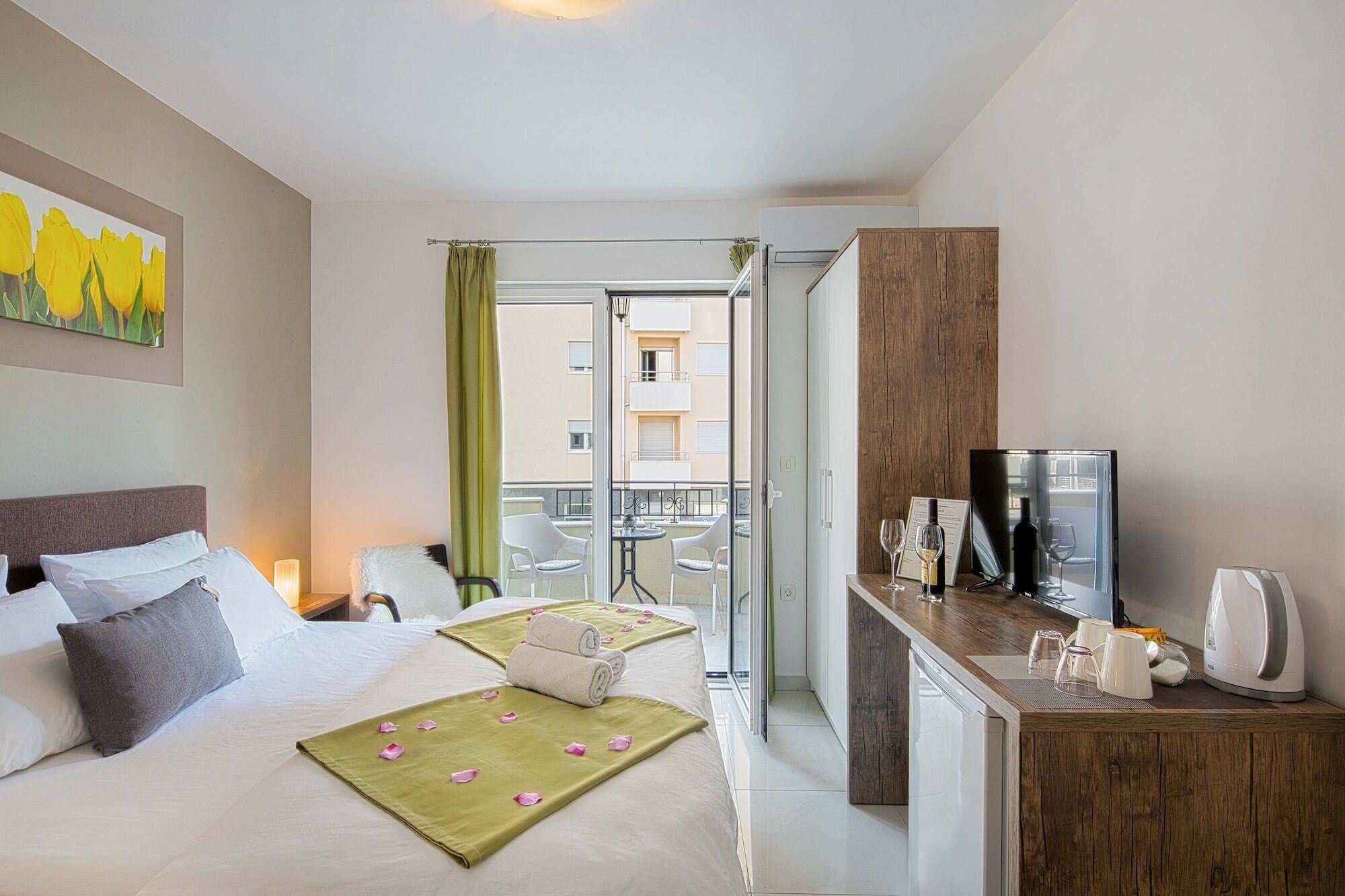 Le Marc Guest House Budva Exterior photo